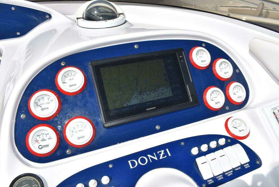 38ft Donzi Yacht For Sale