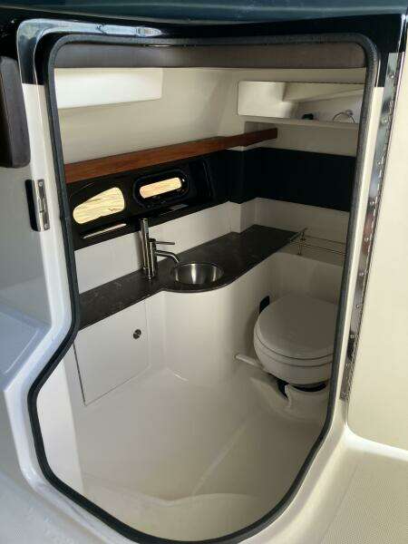 35ft Sea Ray Yacht For Sale