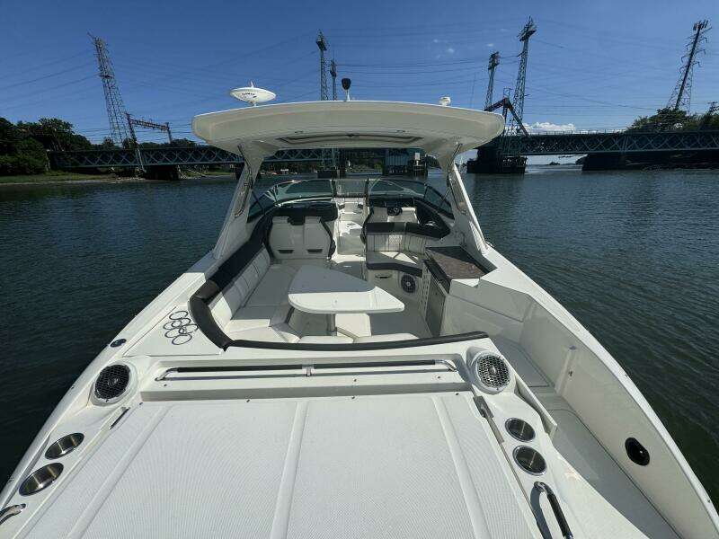 35ft Sea Ray Yacht For Sale