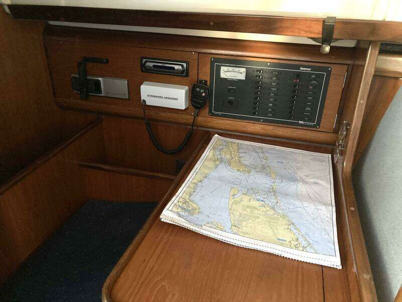 37ft Beneteau Yacht For Sale