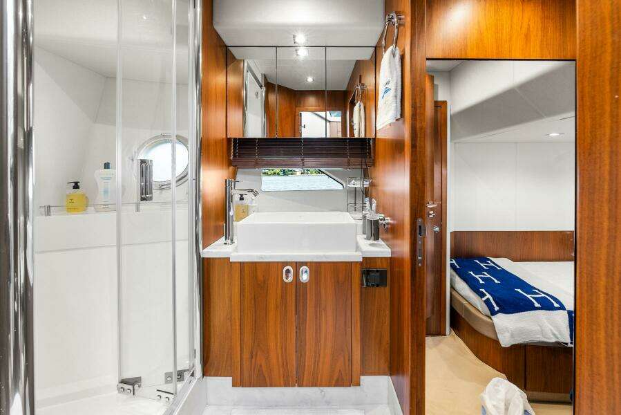 69ft Sunseeker Yacht For Sale