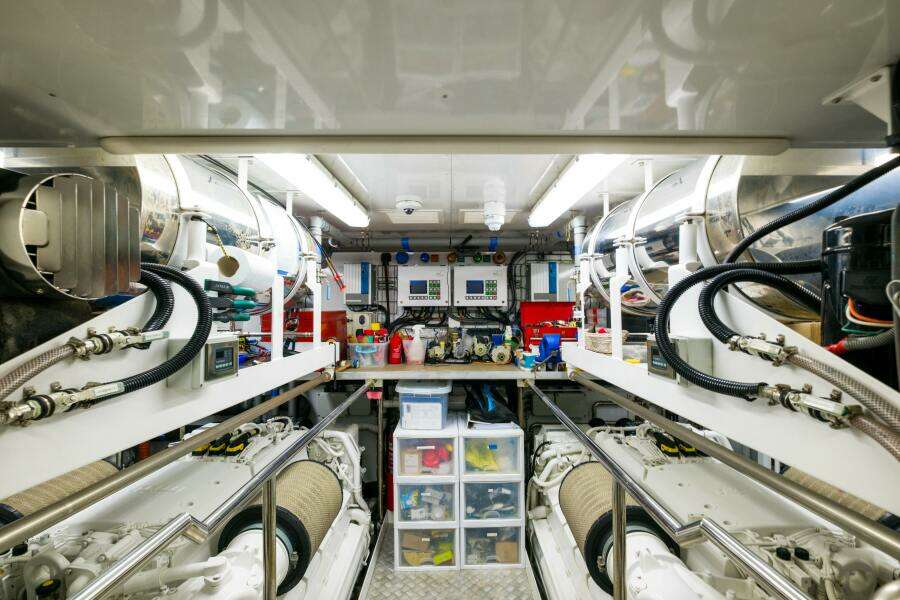 MERCY OCEANS 115ft Sunseeker Yacht For Sale