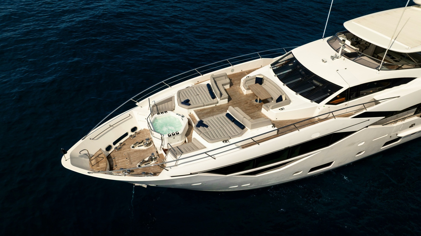 MERCY OCEANS 115ft Sunseeker Yacht For Sale