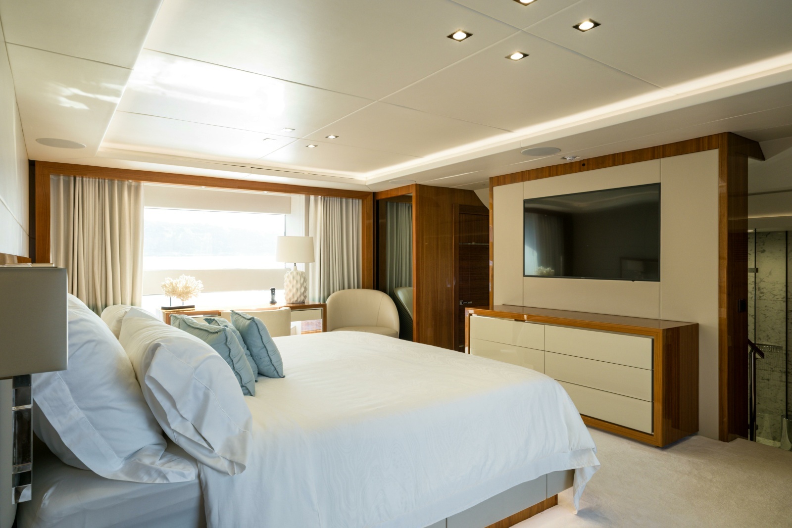 MERCY OCEANS 115ft Sunseeker Yacht For Sale