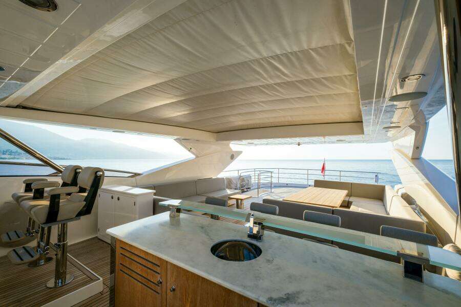 MERCY OCEANS 115ft Sunseeker Yacht For Sale