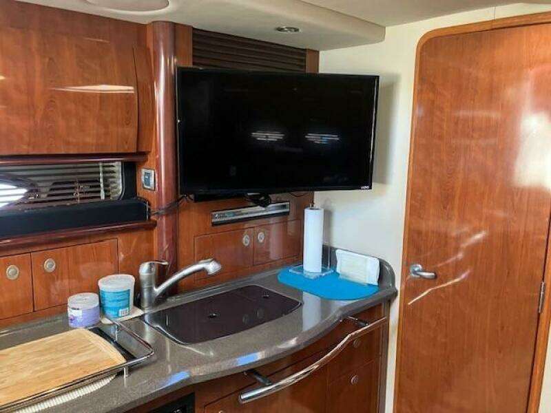 39ft Sea Ray Yacht For Sale