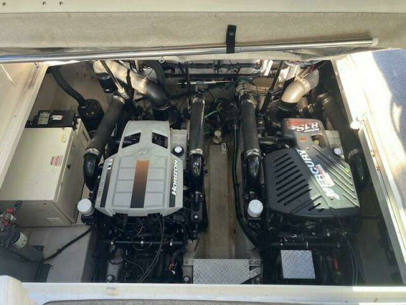 39ft Sea Ray Yacht For Sale