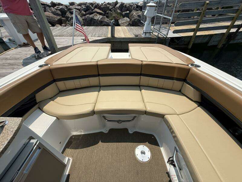 25ft Sea Ray Yacht For Sale