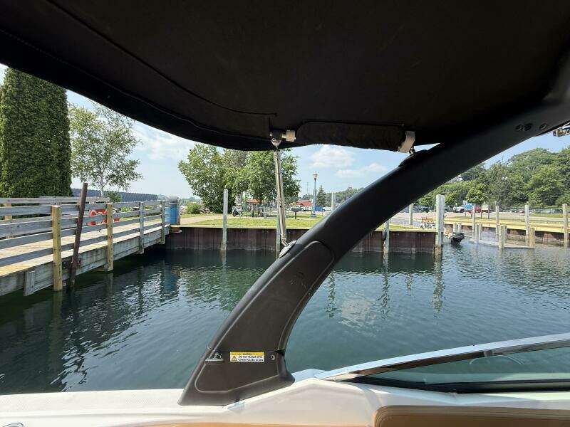 25ft Sea Ray Yacht For Sale