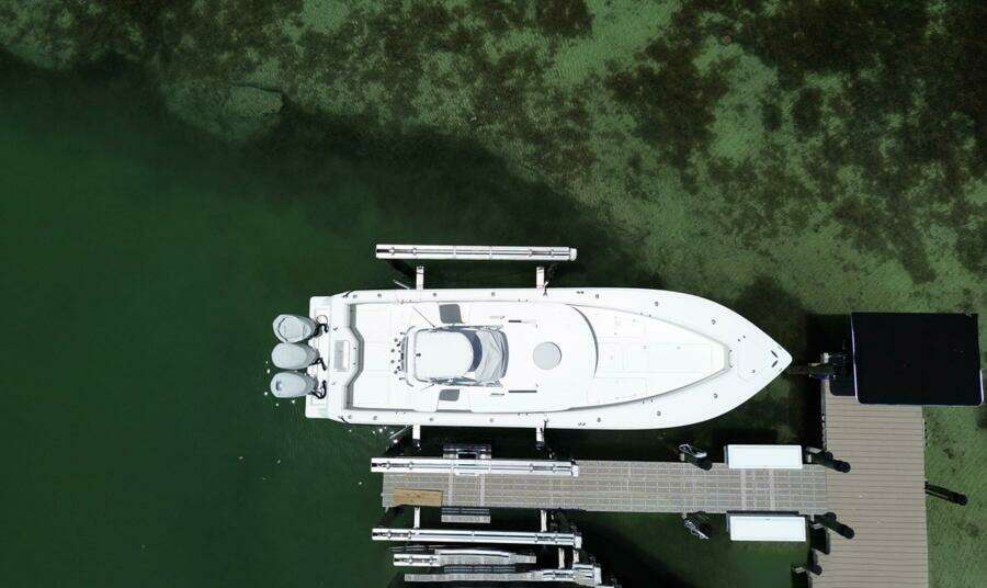 WARBIRD 39ft SeaVee Yacht For Sale