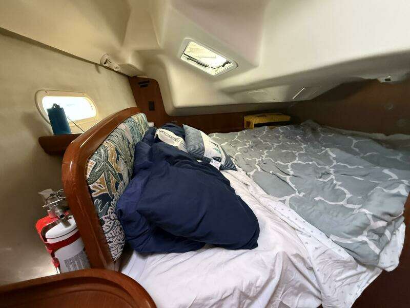 MJRDER SHE BOAT 36ft Hunter Yacht For Sale
