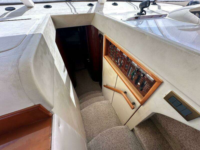 Juliet Whiskey 60ft Viking Princess Yacht For Sale