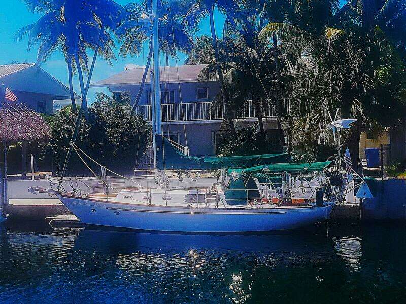 Anthem 34ft Morgan Yacht For Sale