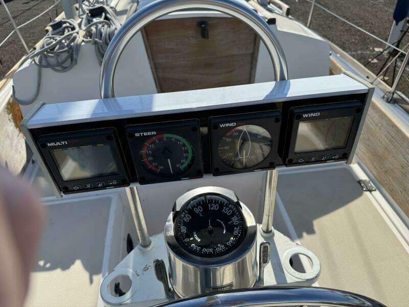 ORYX 31ft Cape Dory Yacht For Sale