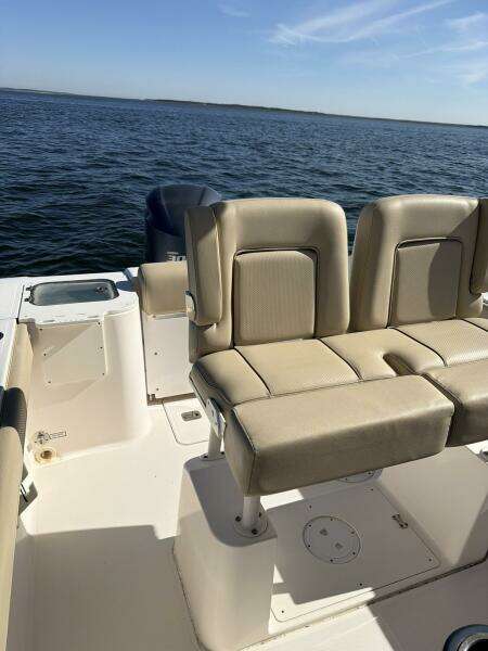 23ft Pursuit Yacht For Sale