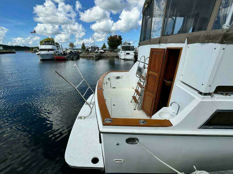 47ft Marine Trader Yacht For Sale