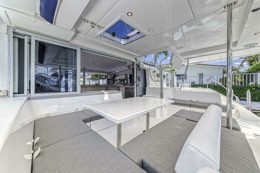 40ft Leopard Yacht For Sale