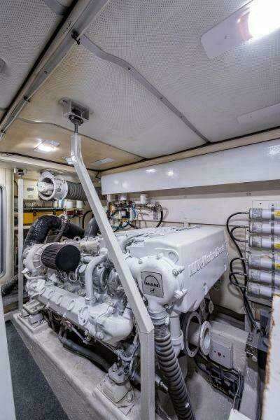 OCTOBER PRINCESS 72ft Viking Sport Cruisers Yacht For Sale