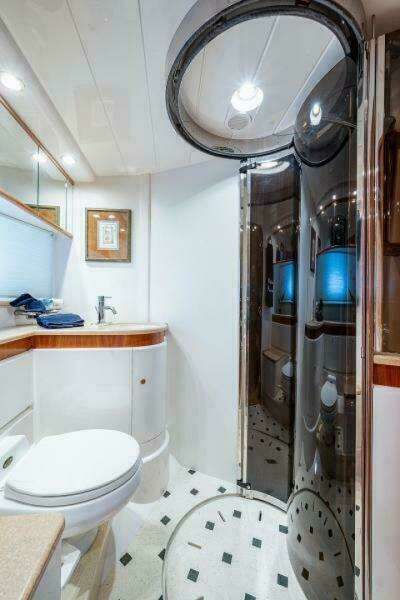 OCTOBER PRINCESS 72ft Viking Sport Cruisers Yacht For Sale