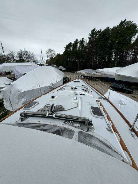 CUSTOM 45ft Sabre Yacht For Sale