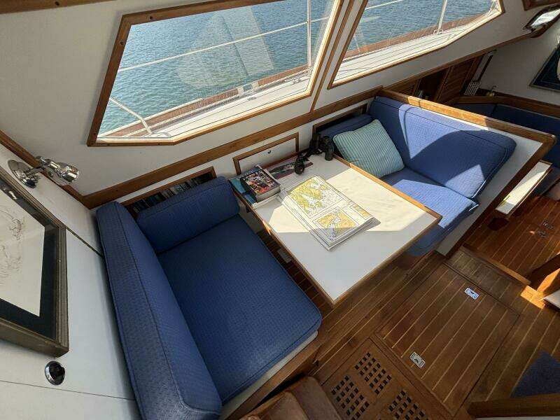 CUSTOM 45ft Sabre Yacht For Sale