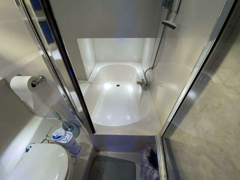 Tub in Owner Head