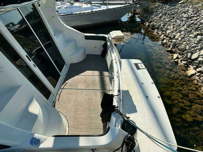 Sol Mates 36ft Carver Yacht For Sale