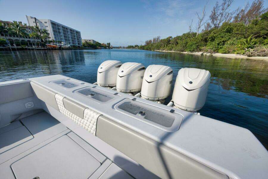 44ft Contender Yacht For Sale