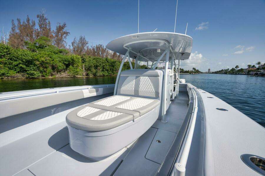 44ft Contender Yacht For Sale