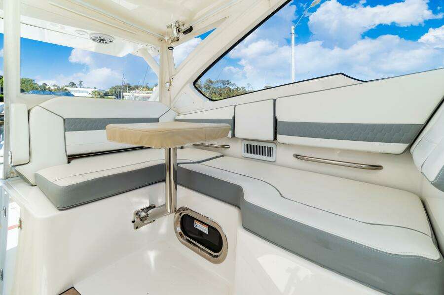 Miss Morgan III 37ft Pursuit Yacht For Sale