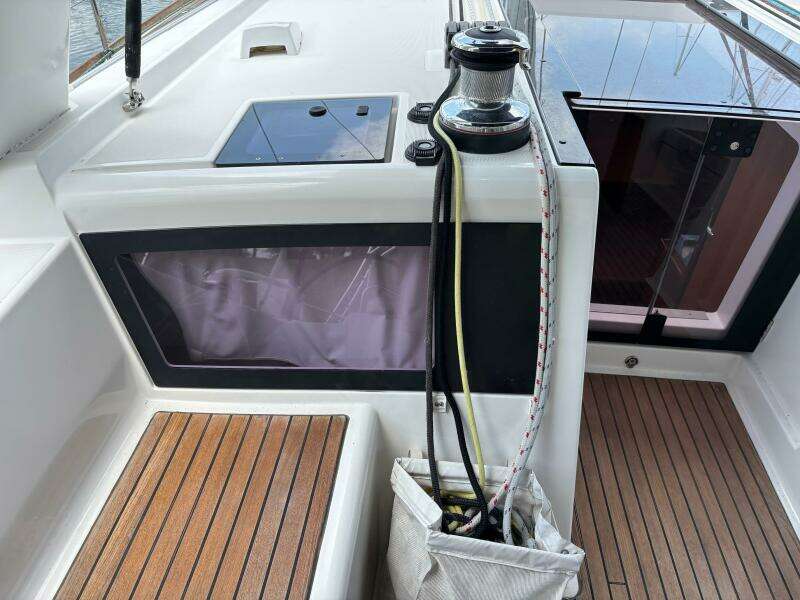 48ft Beneteau Yacht For Sale