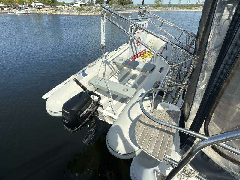 33ft Hunter Yacht For Sale