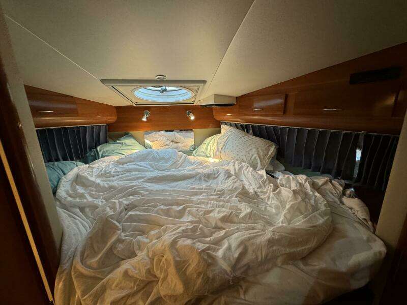 41ft Carver Yacht For Sale