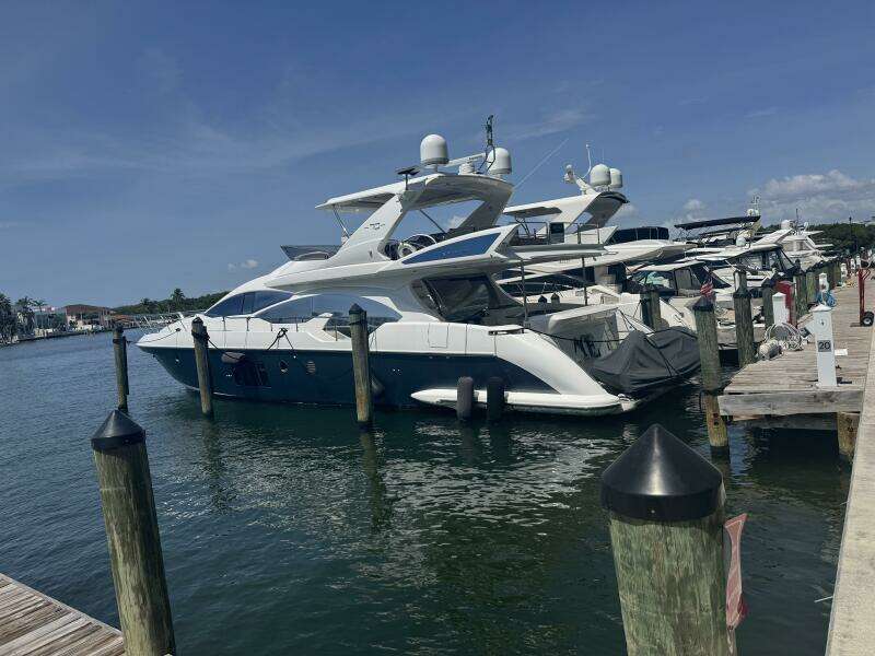70ft Azimut Yacht For Sale