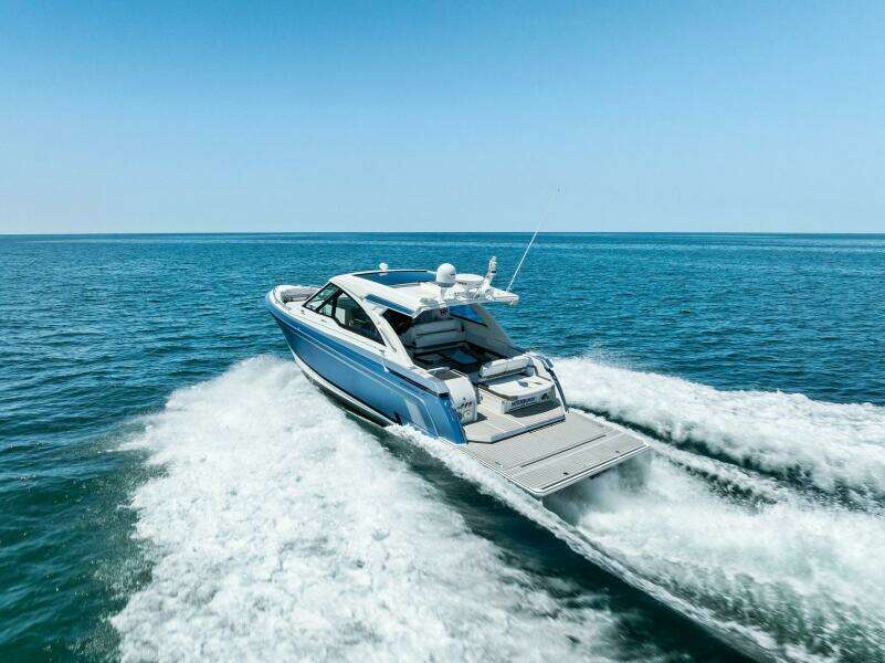 2021 Formula 380SSX MOTORBOATIN 