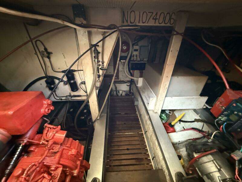 42ft Grand Banks Yacht For Sale