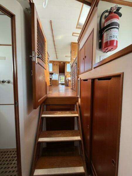 42ft Grand Banks Yacht For Sale