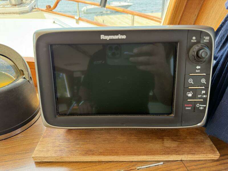 42ft Grand Banks Yacht For Sale