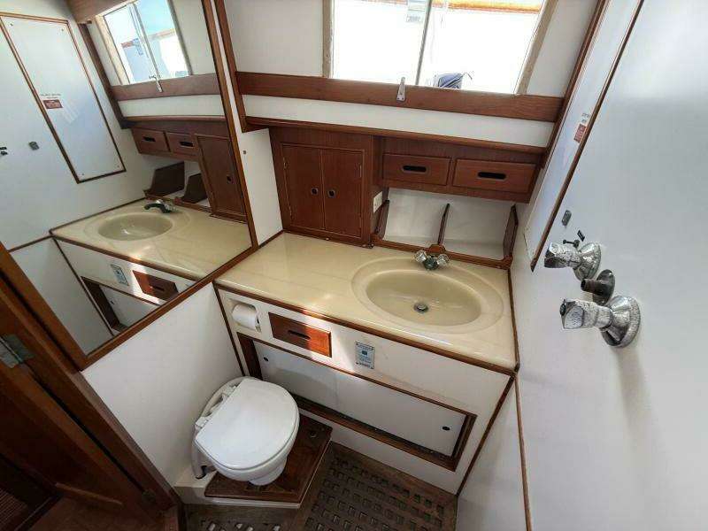 42ft Grand Banks Yacht For Sale