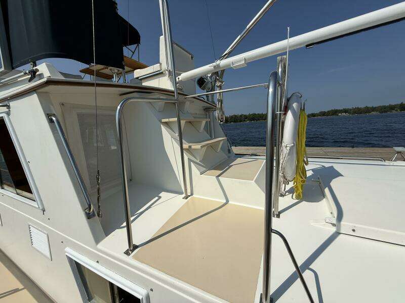 42ft Grand Banks Yacht For Sale