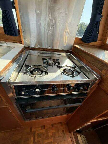 42ft Grand Banks Yacht For Sale