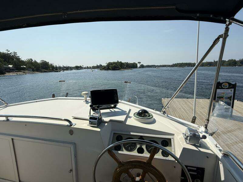 42ft Grand Banks Yacht For Sale