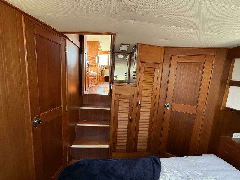 42ft Grand Banks Yacht For Sale