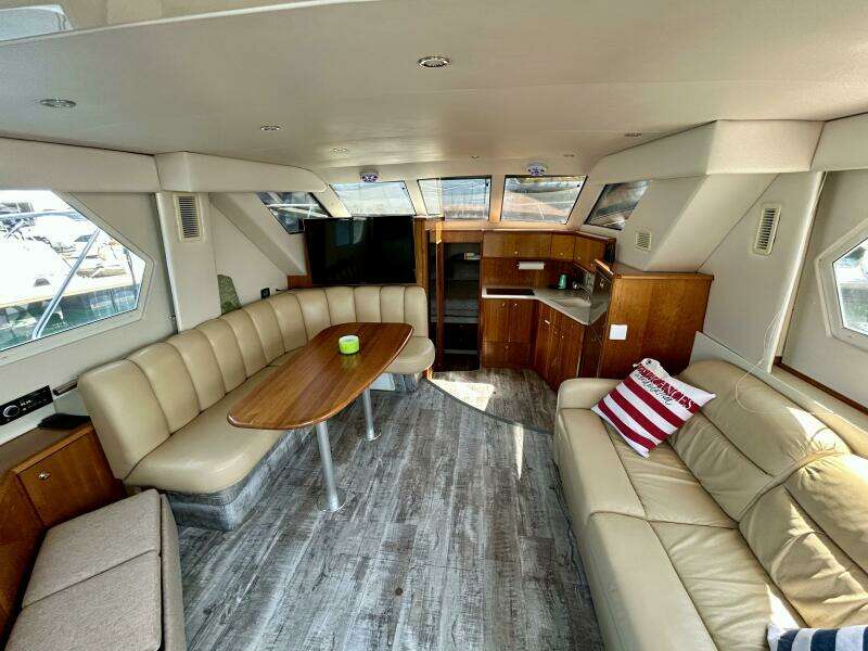 35ft Silverton Yacht For Sale