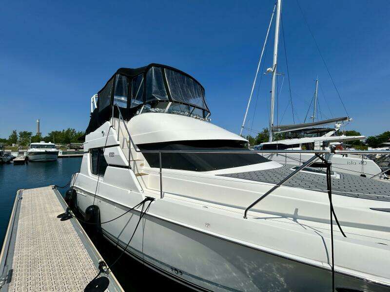 35ft Silverton Yacht For Sale