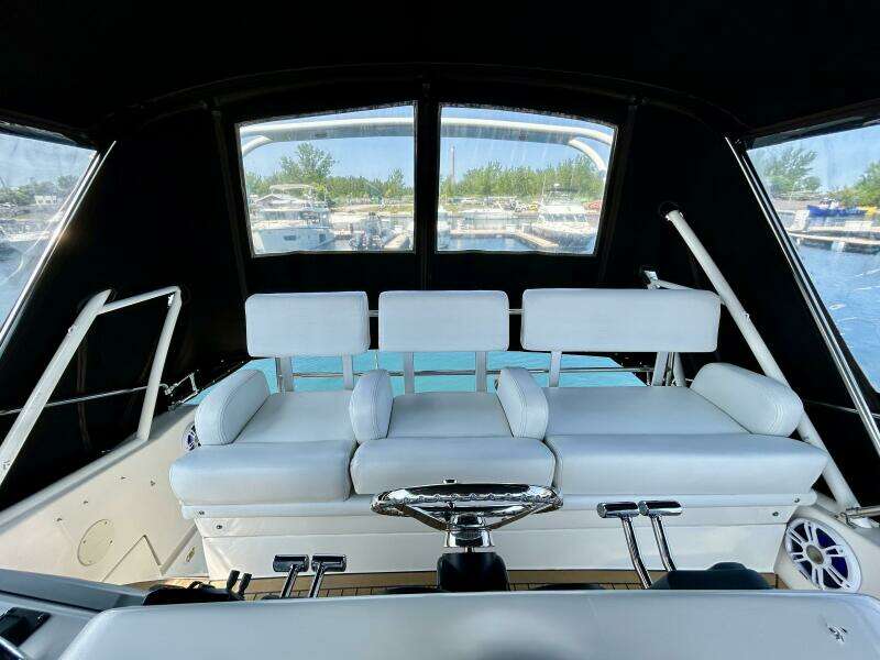 35ft Silverton Yacht For Sale