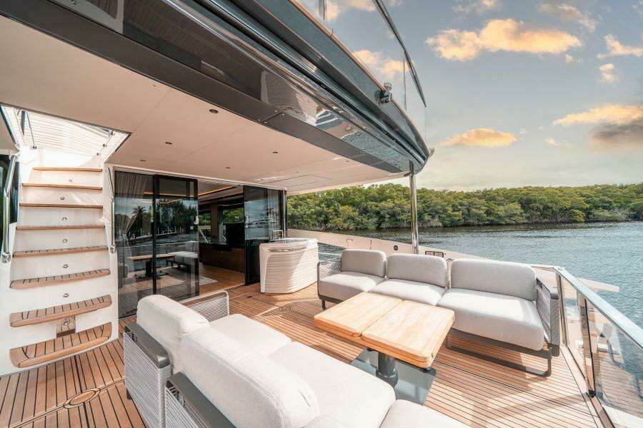 CHAMPAGNE PROBLEMS 75ft Absolute Yacht For Sale