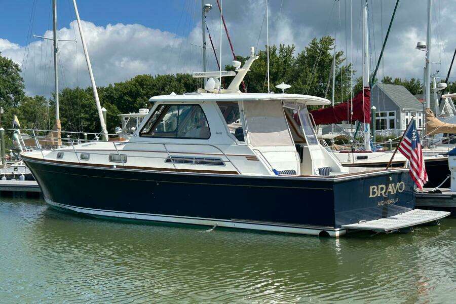 Bravo 42ft Sabre Yacht For Sale