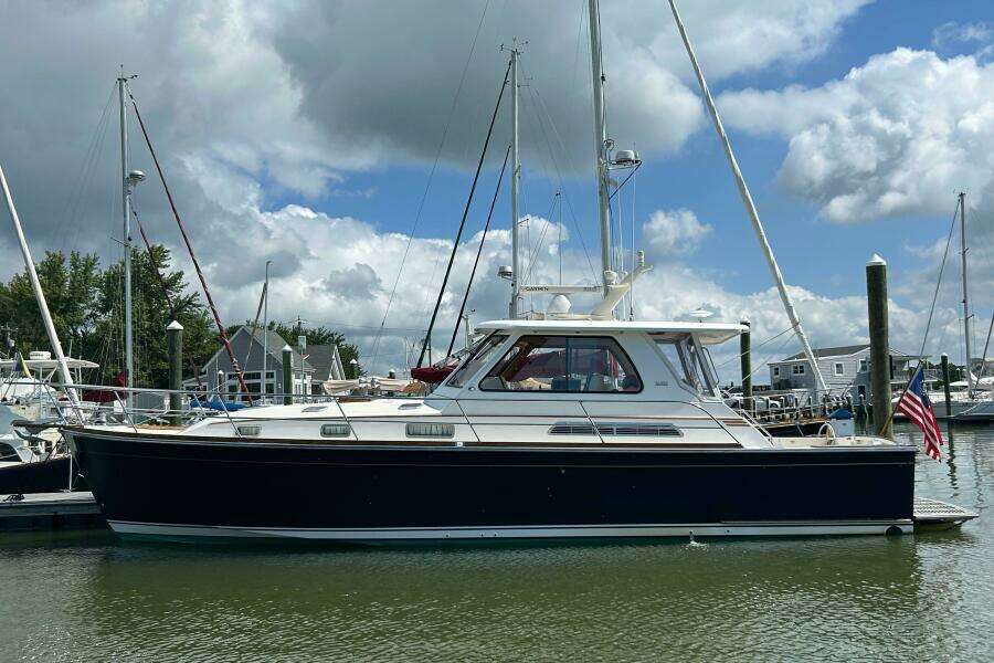 Bravo 42ft Sabre Yacht For Sale