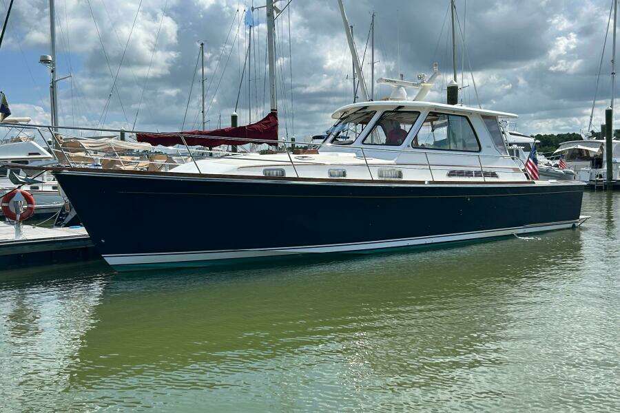 Bravo 42ft Sabre Yacht For Sale